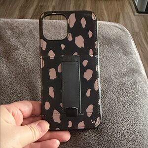 Stylish Black and tan iPhone 12 Pro Max Walli Case